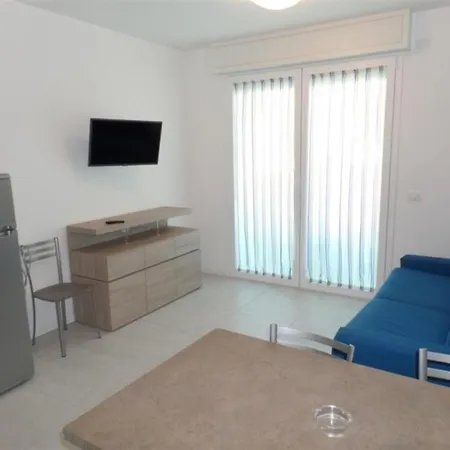 Equipped Flat For A Cozy In Apartment *
