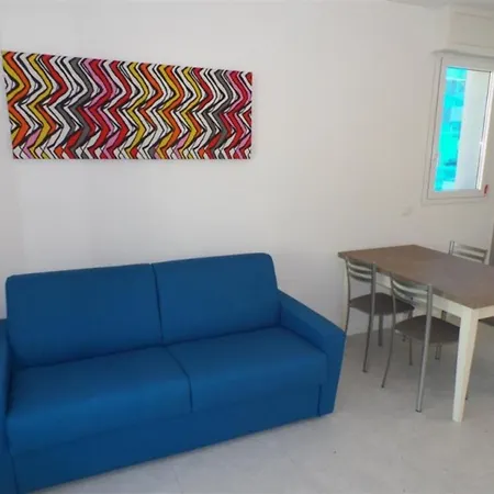 Equipped Flat For A Cozy In Apartment